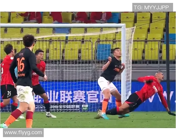 成都蓉城收官战不堪！49天7战不堪，费利佩双响，李扬送点